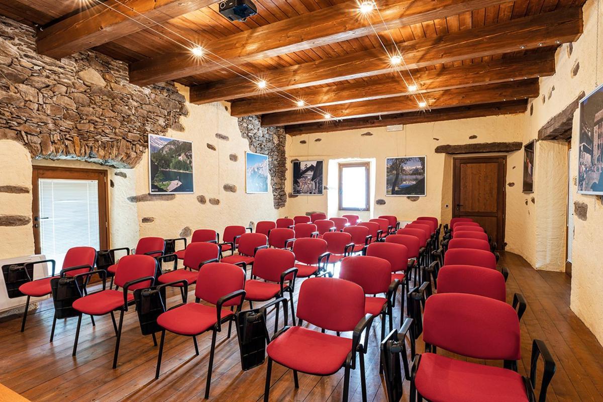 Villadossola Dimora Storica Casa Vanni מראה חיצוני תמונה