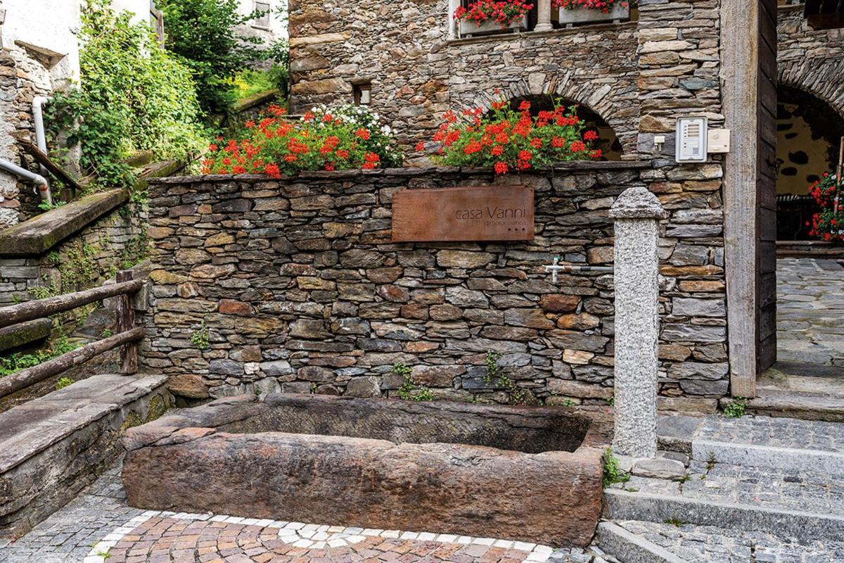 Villadossola Dimora Storica Casa Vanni מראה חיצוני תמונה