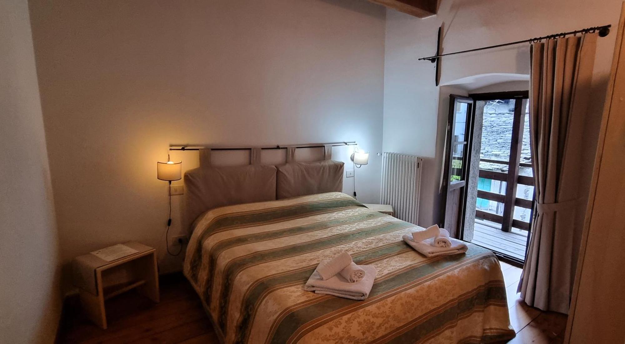 Villadossola Dimora Storica Casa Vanni מראה חיצוני תמונה